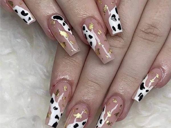 Pearl Nails gallery