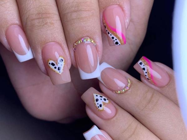 Pearl Nails gallery