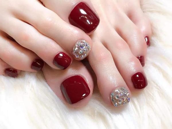 Pearl Nails gallery