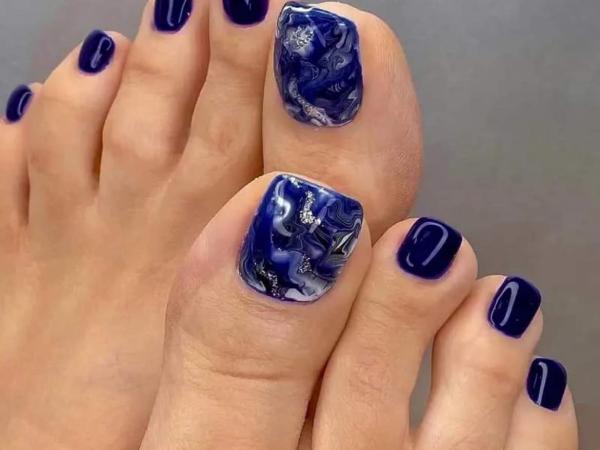 Pearl Nails gallery