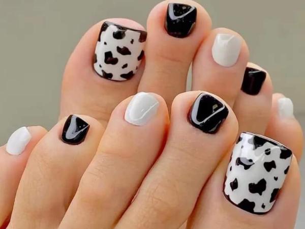 Pearl Nails gallery